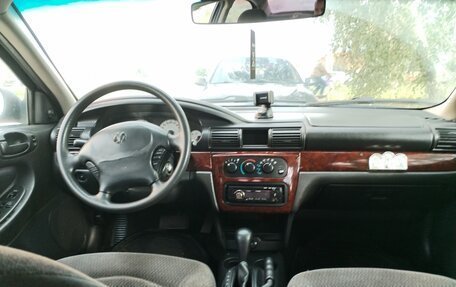 Dodge Stratus II, 2001 год, 200 000 рублей, 9 фотография