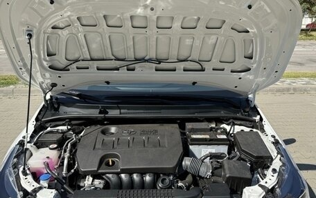 Toyota Corolla, 2023 год, 1 750 000 рублей, 29 фотография