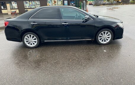 Toyota Camry, 2014 год, 2 030 000 рублей, 2 фотография