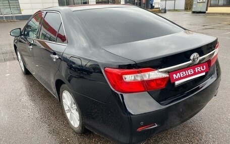 Toyota Camry, 2014 год, 2 030 000 рублей, 4 фотография