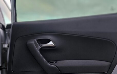 Volkswagen Polo VI (EU Market), 2012 год, 895 000 рублей, 13 фотография