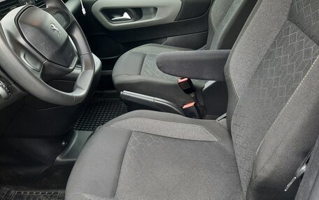 Peugeot Rifter I, 2020 год, 1 495 000 рублей, 12 фотография