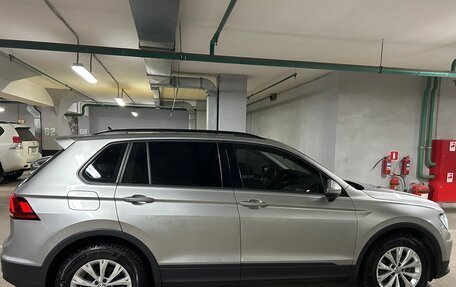 Volkswagen Tiguan II, 2020 год, 2 050 000 рублей, 6 фотография