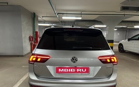 Volkswagen Tiguan II, 2020 год, 2 050 000 рублей, 8 фотография