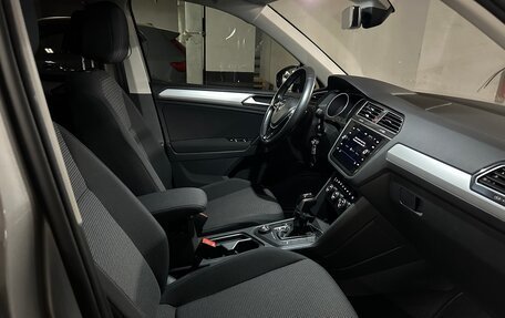 Volkswagen Tiguan II, 2020 год, 2 050 000 рублей, 10 фотография