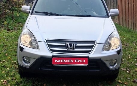 Honda CR-V II рестайлинг, 2005 год, 950 000 рублей, 1 фотография
