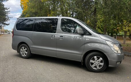 Hyundai Grand Starex Grand Starex I рестайлинг 2, 2011 год, 1 250 000 рублей, 3 фотография