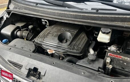 Hyundai Grand Starex Grand Starex I рестайлинг 2, 2011 год, 1 250 000 рублей, 11 фотография