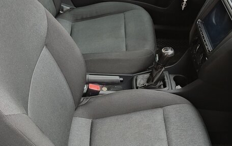 Skoda Rapid I, 2018 год, 550 000 рублей, 6 фотография