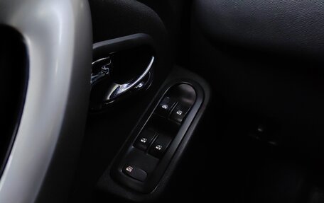 Nissan Terrano III, 2014 год, 888 000 рублей, 23 фотография