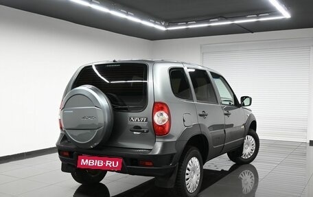 Chevrolet Niva I рестайлинг, 2016 год, 645 000 рублей, 2 фотография