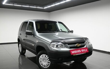 Chevrolet Niva I рестайлинг, 2016 год, 645 000 рублей, 5 фотография