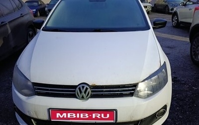 Volkswagen Polo VI (EU Market), 2014 год, 900 000 рублей, 1 фотография