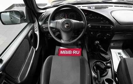 Chevrolet Niva I рестайлинг, 2016 год, 645 000 рублей, 12 фотография