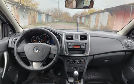 Renault Logan II, 2015 год, 695 000 рублей, 6 фотография