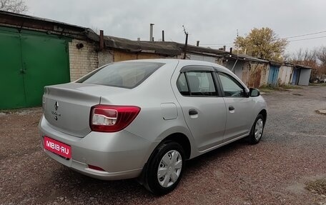 Renault Logan II, 2015 год, 695 000 рублей, 4 фотография