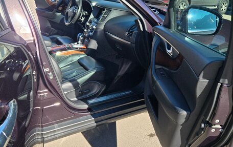 Infiniti FX II, 2010 год, 1 850 000 рублей, 8 фотография