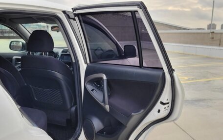 Toyota RAV4, 2008 год, 1 099 000 рублей, 13 фотография