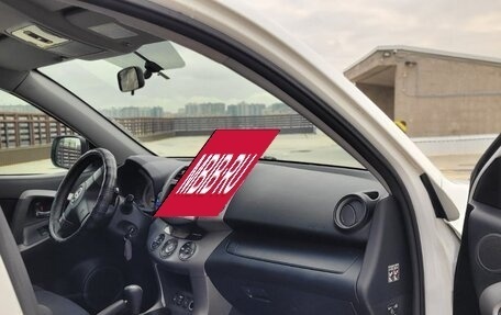 Toyota RAV4, 2008 год, 1 099 000 рублей, 22 фотография