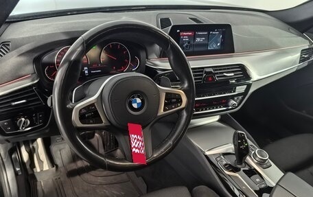 BMW 5 серия, 2019 год, 3 320 000 рублей, 12 фотография