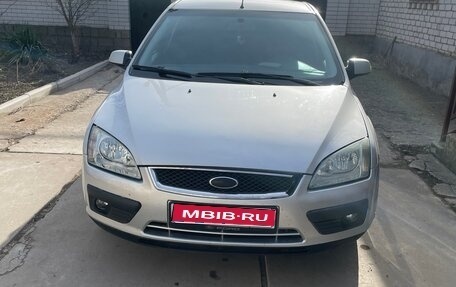 Ford Focus II рестайлинг, 2006 год, 470 000 рублей, 1 фотография