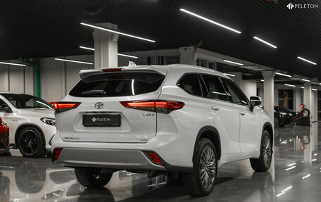 Toyota Highlander, 2025 год, 6 250 000 рублей, 6 фотография