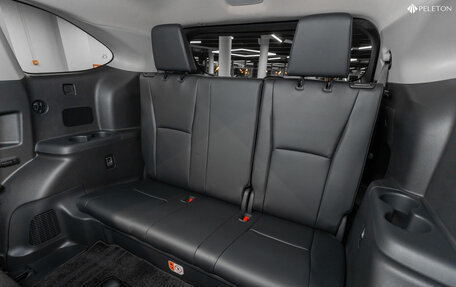 Toyota Highlander, 2025 год, 6 250 000 рублей, 15 фотография