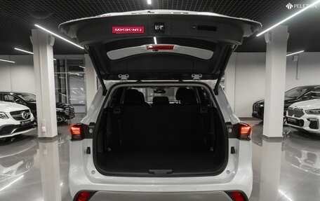 Toyota Highlander, 2025 год, 6 250 000 рублей, 23 фотография