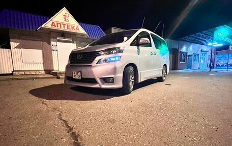 Toyota Vellfire I, 2008 год, 1 600 000 рублей, 2 фотография