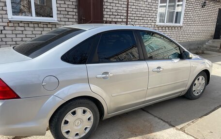 Ford Focus II рестайлинг, 2006 год, 470 000 рублей, 2 фотография