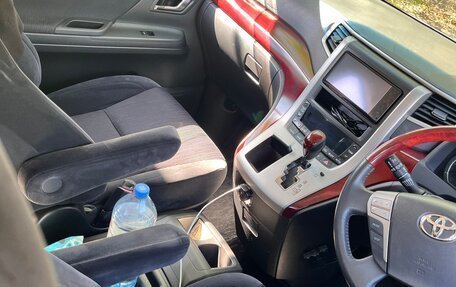 Toyota Vellfire I, 2008 год, 1 600 000 рублей, 17 фотография