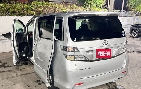 Toyota Vellfire I, 2008 год, 1 600 000 рублей, 13 фотография