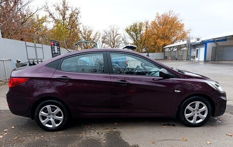 Hyundai Solaris II рестайлинг, 2012 год, 740 000 рублей, 4 фотография