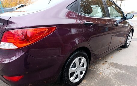 Hyundai Solaris II рестайлинг, 2012 год, 740 000 рублей, 6 фотография