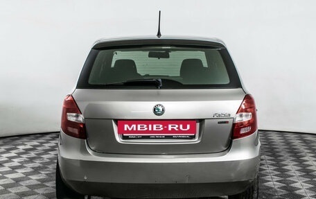 Skoda Fabia II, 2012 год, 660 000 рублей, 6 фотография
