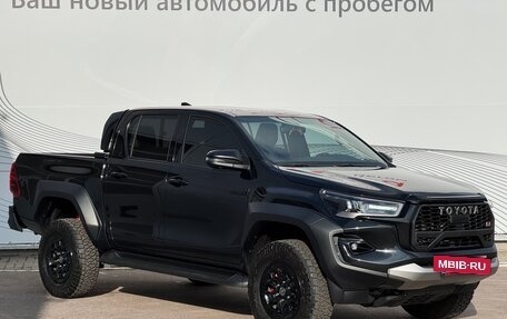 Toyota Hilux VIII, 2023 год, 6 200 000 рублей, 5 фотография