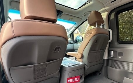 Hyundai Staria, 2021 год, 4 490 000 рублей, 16 фотография