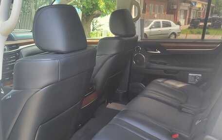 Lexus LX III, 2017 год, 8 000 000 рублей, 11 фотография