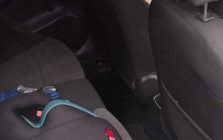 Hyundai Solaris II рестайлинг, 2012 год, 830 000 рублей, 8 фотография