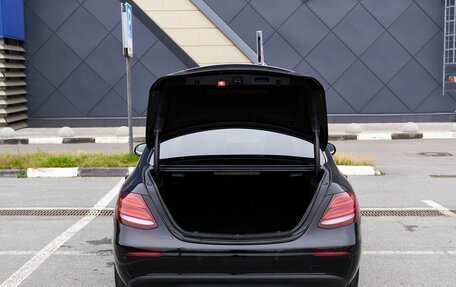 Mercedes-Benz E-Класс, 2017 год, 2 398 000 рублей, 18 фотография