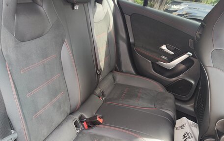 Mercedes-Benz CLA, 2019 год, 3 500 000 рублей, 14 фотография