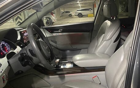 Audi A8, 2010 год, 1 850 000 рублей, 10 фотография