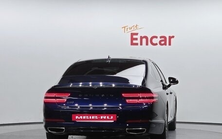 Genesis G80, 2021 год, 2 700 000 рублей, 3 фотография