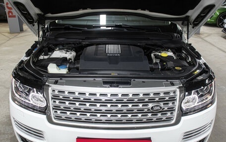 Land Rover Range Rover IV рестайлинг, 2013 год, 3 898 000 рублей, 9 фотография