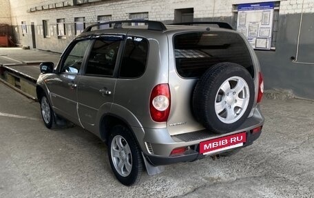 Chevrolet Niva I рестайлинг, 2012 год, 500 000 рублей, 2 фотография