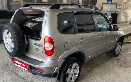 Chevrolet Niva I рестайлинг, 2012 год, 500 000 рублей, 3 фотография