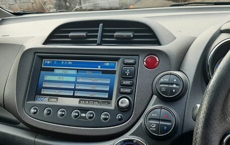 Honda Fit Shuttle I рестайлинг, 2012 год, 1 000 000 рублей, 10 фотография