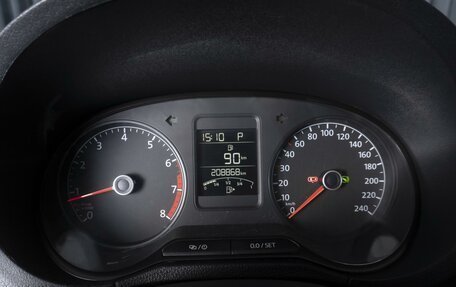 Volkswagen Polo VI (EU Market), 2015 год, 929 000 рублей, 17 фотография