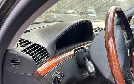 Mercedes-Benz S-Класс, 2004 год, 599 999 рублей, 17 фотография