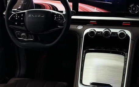 CheryExeed TXL, 2024 год, 4 200 000 рублей, 2 фотография